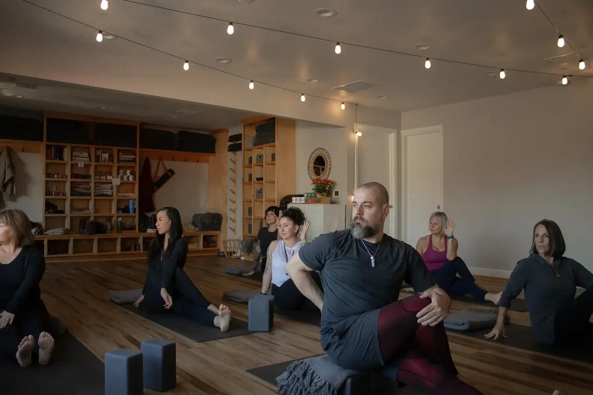 Heights Yoga