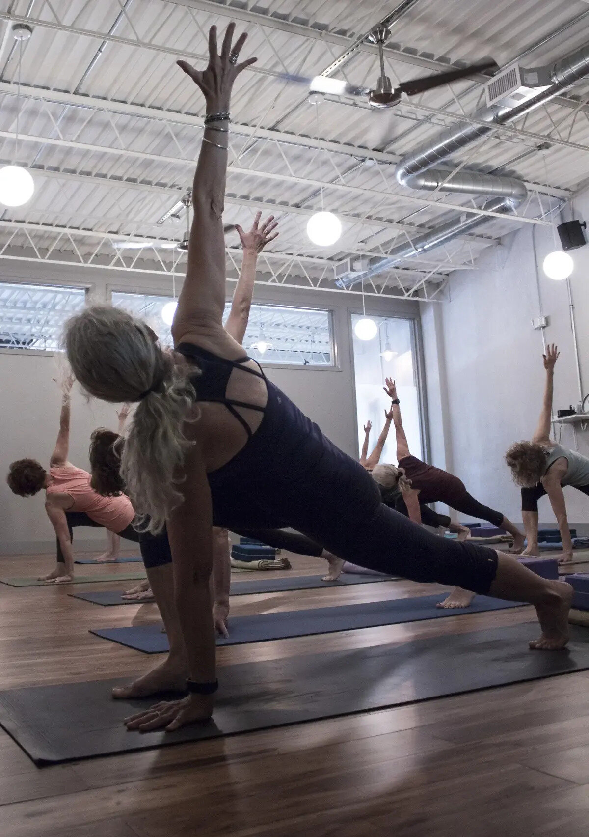 Physiques/Yoga Gallery