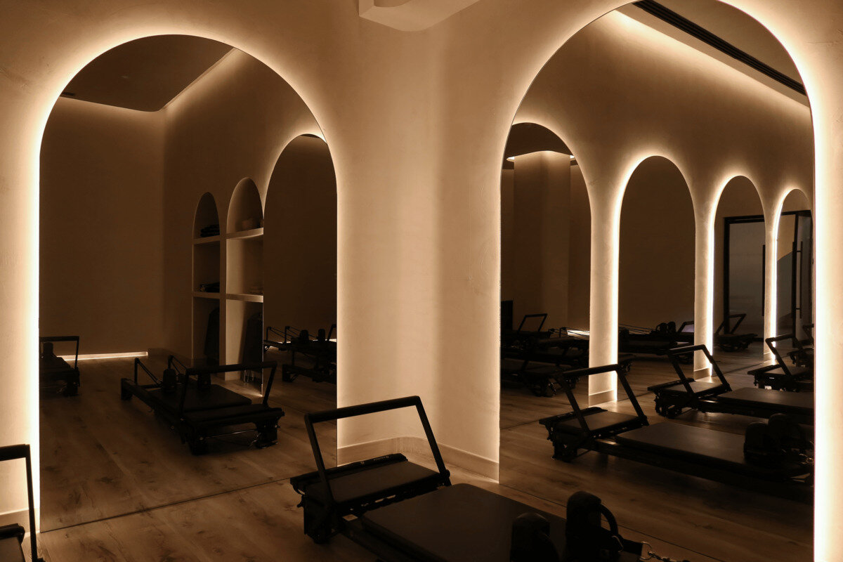 POSTURE. - Palm Jumeirah
