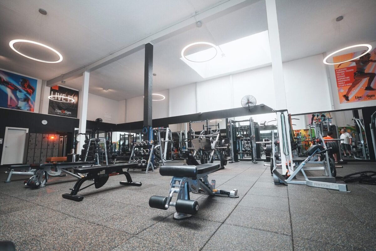 Live Fit Gym Inc, Polk St