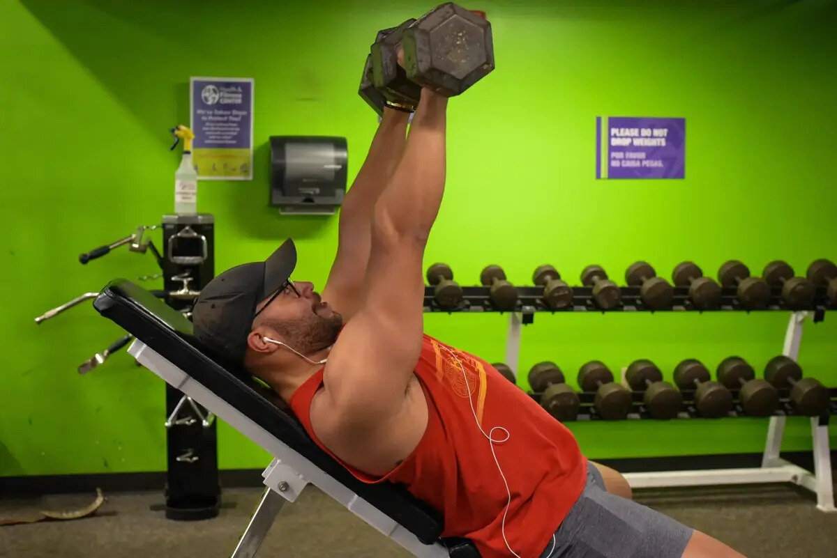 24/7 Health and Fitness Center