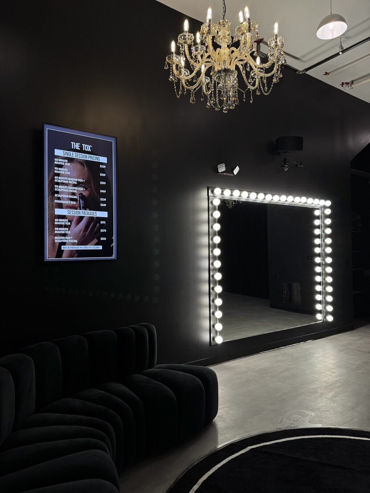 The TOX PHL - RITTENHOUSE SQUARE