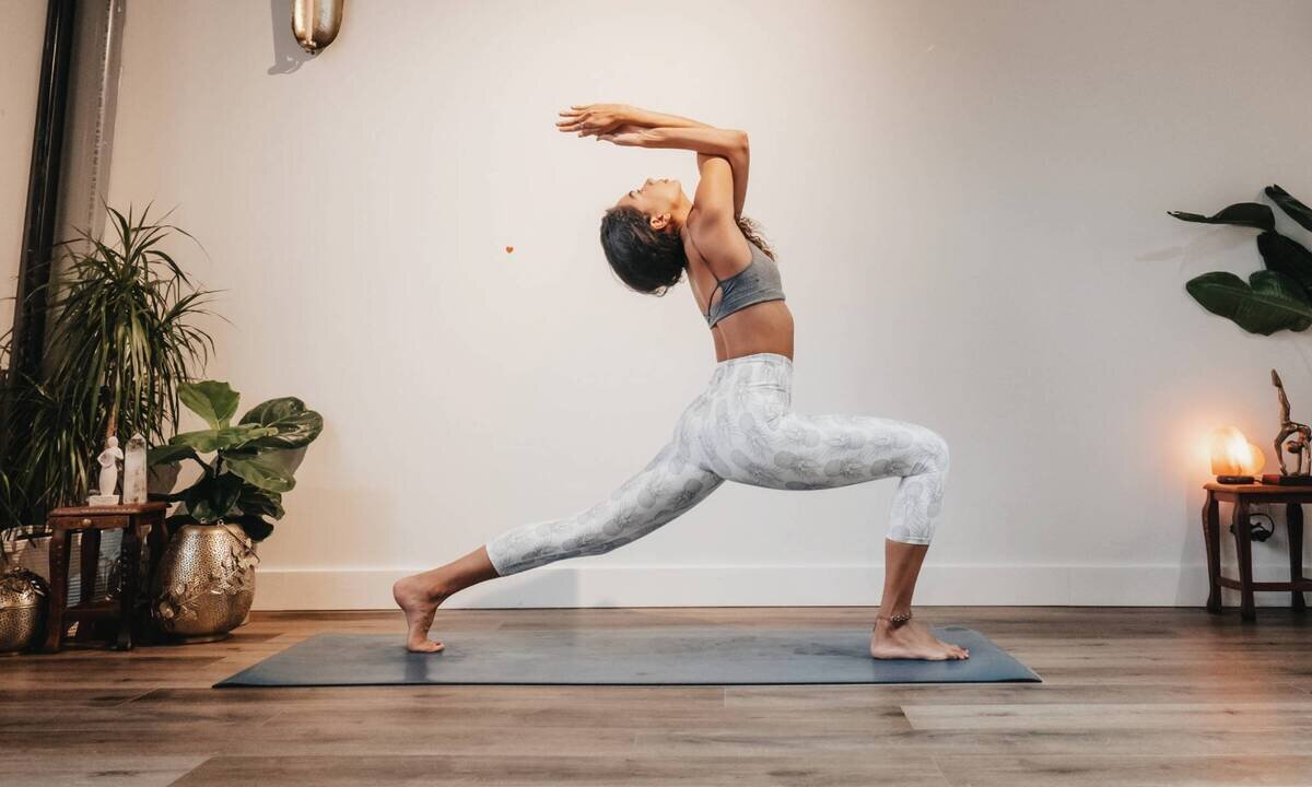 AT OM YOGA + PILATES