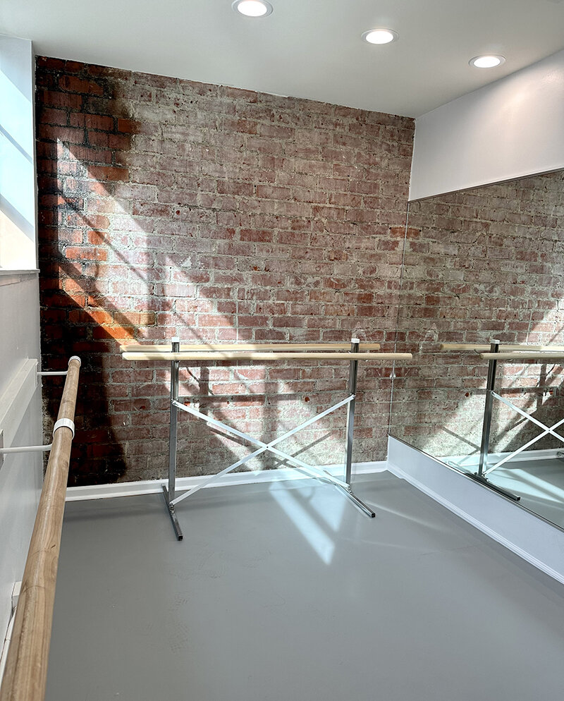 Leslie Miller Studios