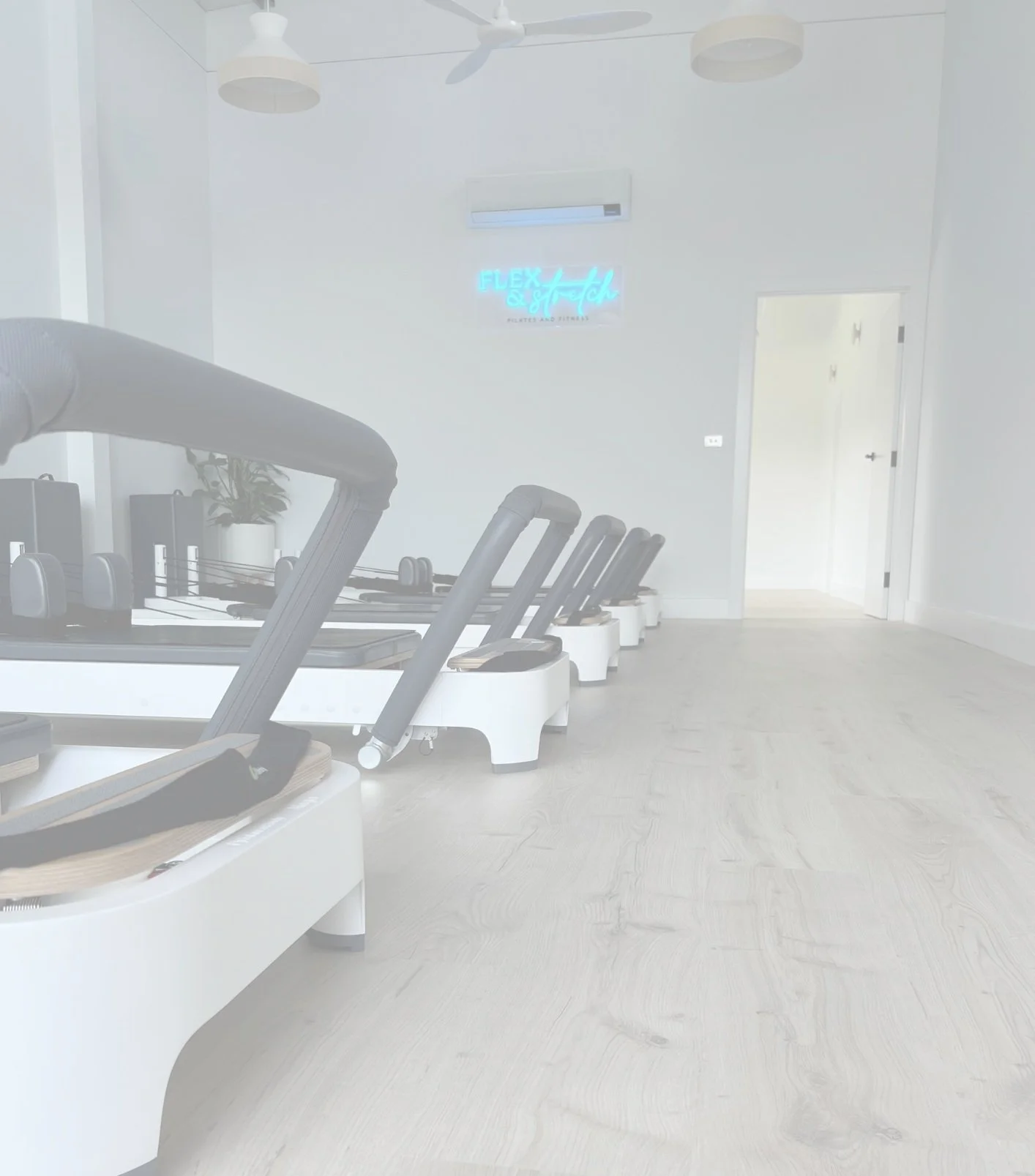 FLEX & STRETCH Pilates and Fitness