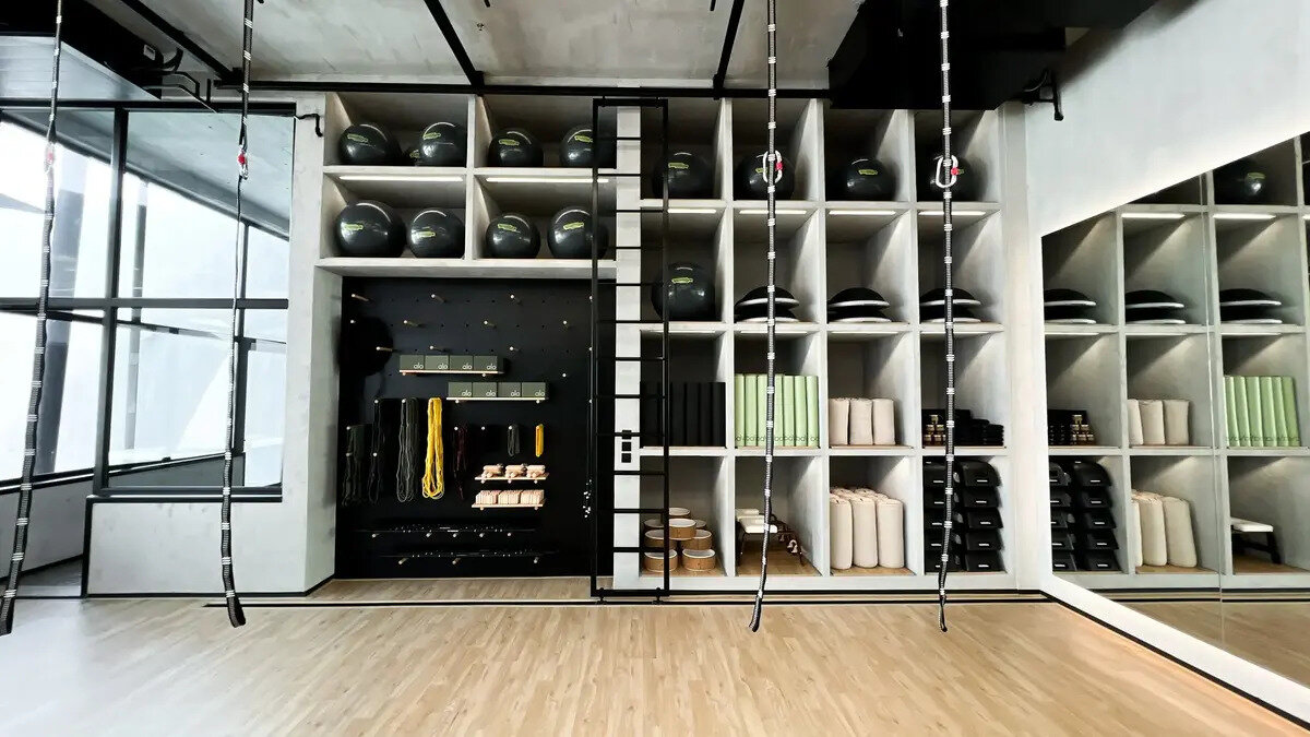 Plank gym