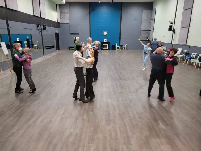 @dq.ballroom.and.fitness