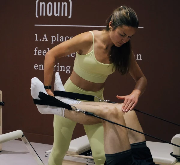 Studio Pilates in the city