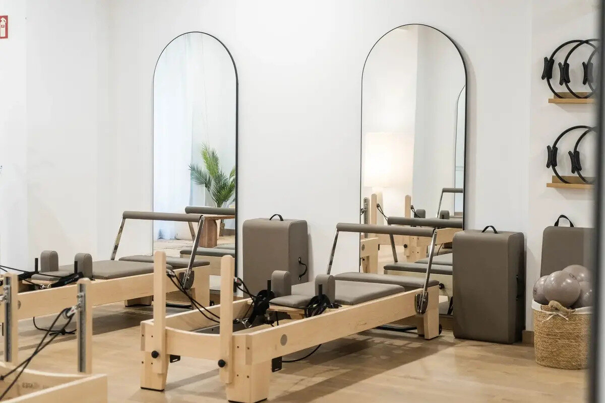 FORM STUDIO PILATES CLUB