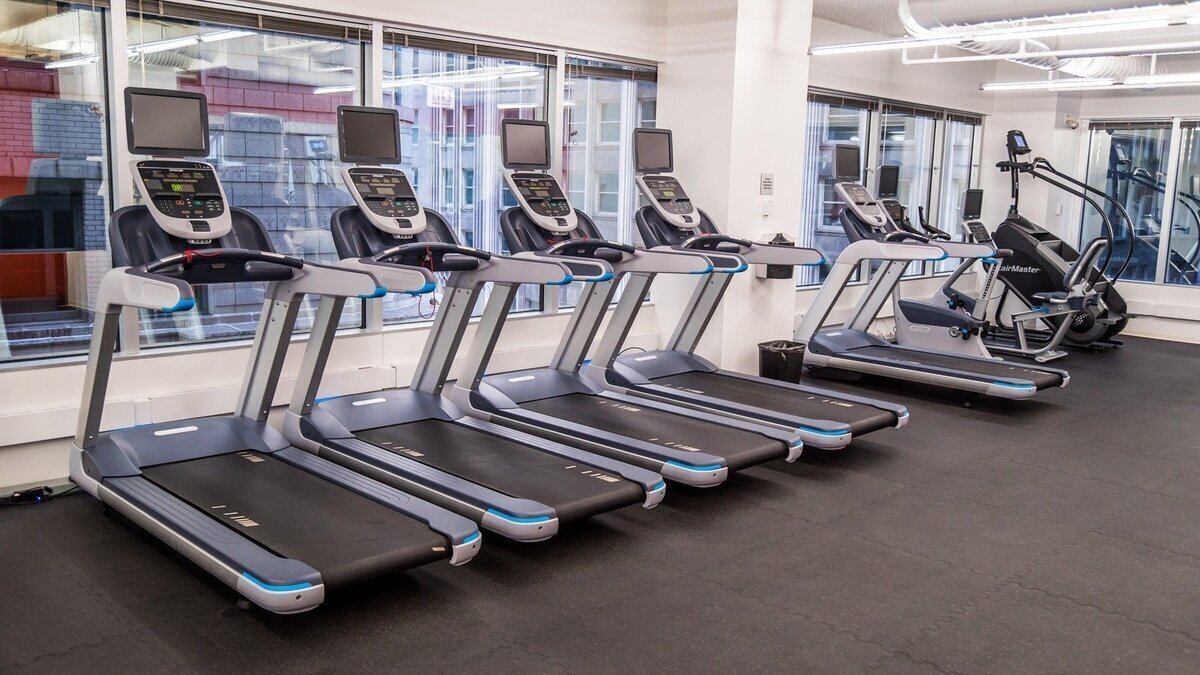 20 N Clark Fitness Center