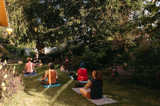 Living Yoga Mindful Dying