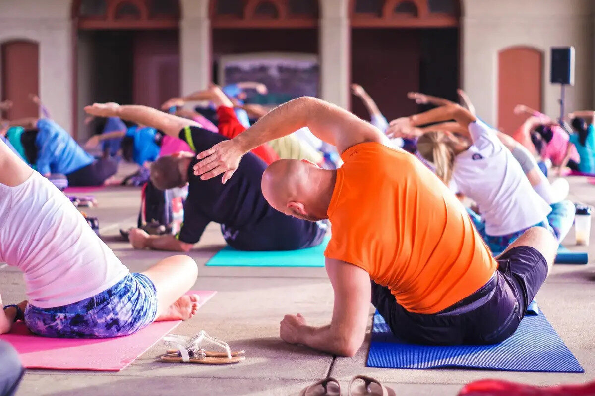 DUNDAS YOGA & FITNESS
