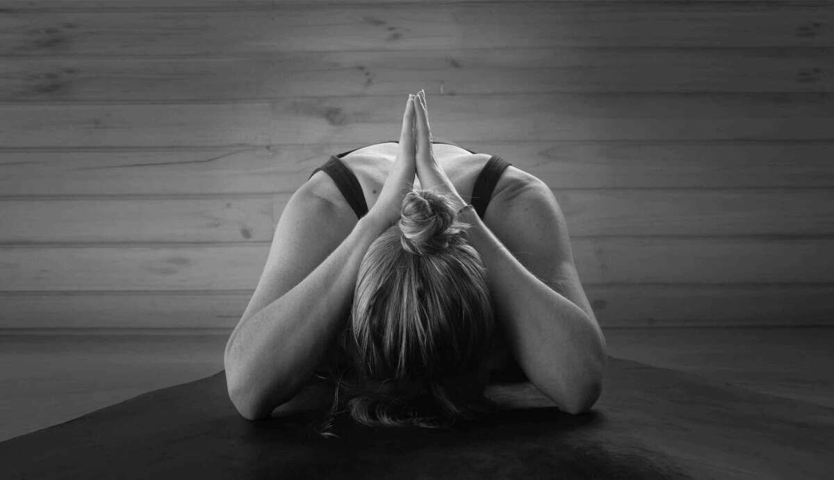 Free Flow Yoga